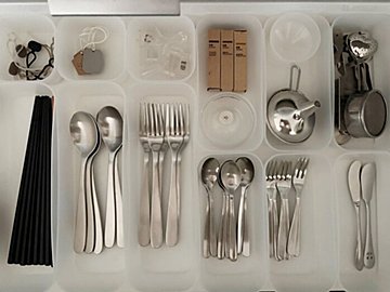 毎日使うカトラリーの収納はシンプルに簡単に！整理収納アドバイザーが教えるスッキリを保つコツ3つ