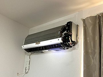 【体験レポ】7年目エアコンのクリーニングを業者に依頼！もっと早くやればよかった…費用・効果を正直レビュー