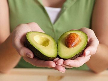 「アボカド」が高カロリーだけどダイエットに効果的な理由とは？ダイエッター必見のアボカドレシピも紹介