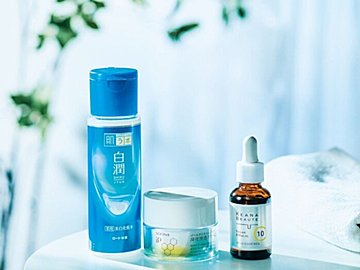 美容賢者と『サンキュ！』読者が2024年に実際に使って良かったドラッグストアコスメのおすすめを一挙公開！