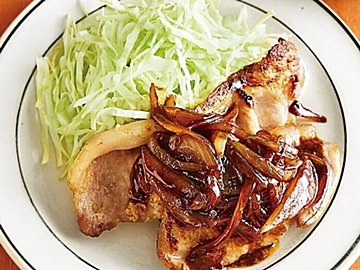 ソースの2種がけで家族も大喜び！ハンバーグトマトソース＆チーズソースレシピ