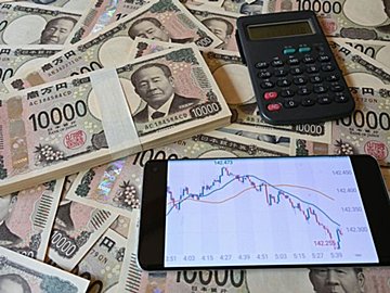 新NISAでも資産1億円は目指せる！２つのシミュレーションケースをチェック！