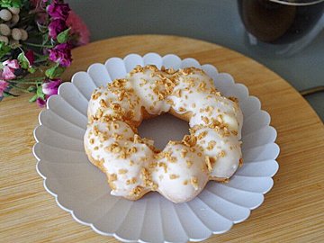 【セブン】ふわもち食感×カスタードイン！“好き”が凝縮された新作ドーナツ