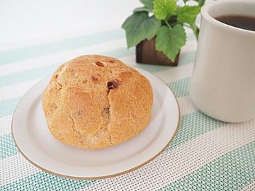 【ミニストップ】人気チョコレート専門店「テオブロマ」監修！ショコラダブルシュークリームで贅沢なひとときを