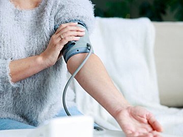 【医師監修】高血圧とはどんな状態？～症状や生活習慣での改善ポイントを解説～