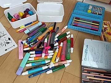 あなたのお家にペン何本ありますか？お気に入りが一つあれば十分！ペンから学ぶ整理収納のキホン