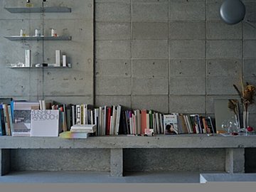 本棚を見て、その人の職業がわかりますか？　～その１．ものをつくることに興味がある本棚