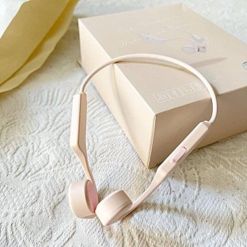 SNSでも話題に！【3COINS】「大活躍！」「便利」おすすめ電子機器2選