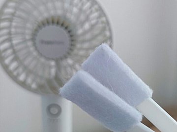 セリア天才！こんなの欲しかった「ほこり取りトング」