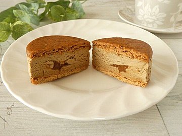 【ファミマ】大人気スイーツの新作「バタービスケットサンド紅茶」は香り広がる本格デザート