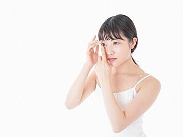 目の専門医が警告！間違ったコンタクトケアが招く重大トラブル