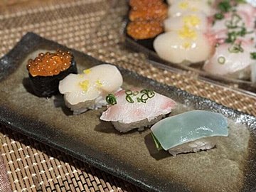 コストコ「レア商品?!」マニアがこっそり教えるお寿司コーナーで見つけたら買い！な商品3選