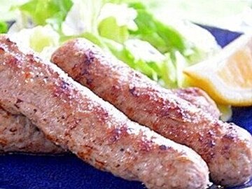 サルシッチャとは？ソーセージとの違いやおすすめレシピ・アレンジレシピも紹介！