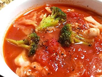 「ヨーグルトの汁」はそのまま捨てないで！驚くほどおいしいミネストローネの作り方