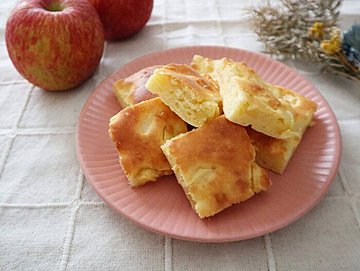【旬食材】残念なりんごもおいしく食べる！HMで作る型なしりんごケーキレシピ