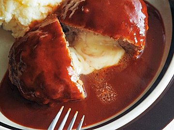 【ハンバーグレシピ】合いびき肉、牛ひき肉＆牛こま切れ肉で！とびっきりのハンバーグレシピ4