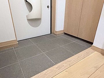 玄関が臭う家はやっている！すぐに見直すべきNG習慣3選