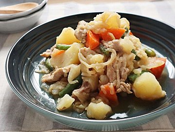 【肉じゃがレシピ】いつもの「肉じゃが」が劇的に変わる!?今夜すぐできる定番メニューのひと工夫