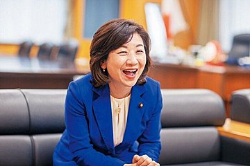 【野田聖子さん】大臣が断捨離したのは、 「私の手柄」と「女だから、と120％頑張る志向」