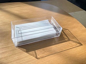 110円で上質感！セリアの「クリアティッシュケース」が美しく使いやすい