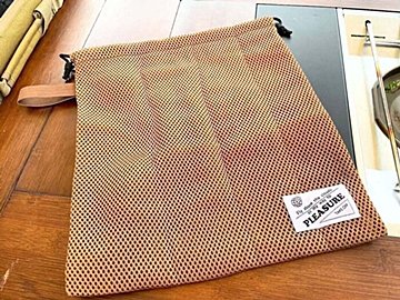 インドア派も要チェックすべし！【ダイソー】「洗濯ネットなのに優秀」「ダウン風でおしゃれ」アウトドア好きが教える便利グッズ5選