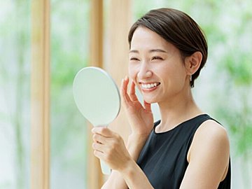 【ながら美容】毎日のうがいでほうれい線やたるみケアできる！効果が出る秘密とは？