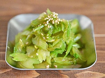 美肌を手に入れたい！便秘を解消したい！だったら「セロリ」♪セロリが主役の簡単レシピ3選