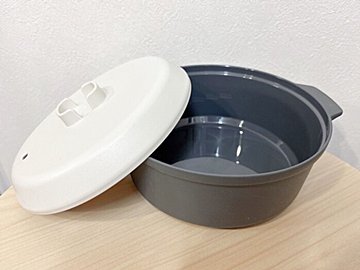 【ダイソー】「買わなきゃ損！」1年中使えてラク家事にもつながる超便利電子レンジ調理器