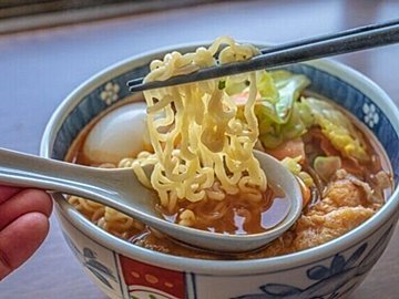 いつもの“即席ラーメン”を劇的においしくする「ひと手間」