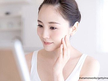 知っている？生理周期別、肌の状態に合わせたスキンケア