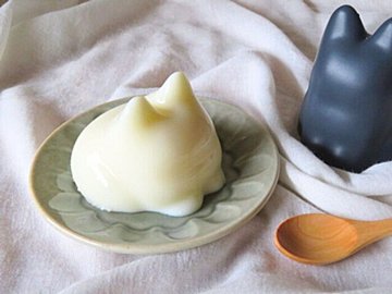 話題の猫プリンが無限につくれる！持つだけで癒されるコネコカップ