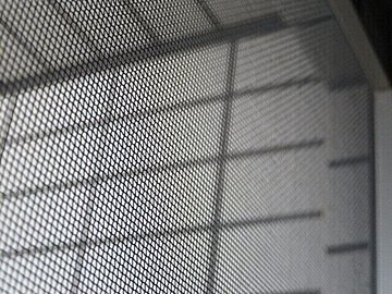 コバエは網戸もフリーパス！家に呼ばないシンプルな対策