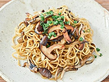 「きのこ」足りてる？食物繊維が豊富！もっときのこを食べよう♪たっぷり「きのこ」レシピ3選