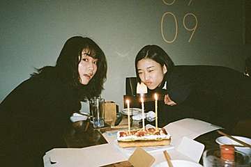 森川葵が作った誕生日ケーキが…！　『いつ恋』ドラマメンバー集結にファン歓喜