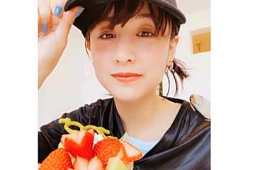 山本美月、苺パフェの食レポ動画に「かわいすぎる！」ファン大興奮