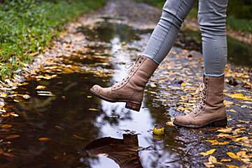 「雨の日」がホッとする…　降り続ける雨が好きな人の話を聞いた