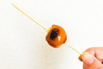 串に残った最後のだんご　マツコがやっている「画期的な食べ方」に驚きの声