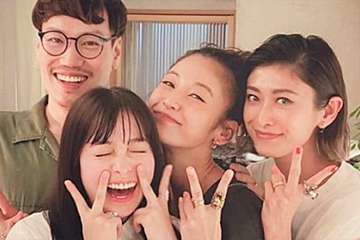 西山茉希、“美人3姉妹”の公開にファン歓喜　「初見の組み合わせ！」