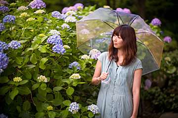 梅雨の時期に持っておくと助かる便利なアイテム5選